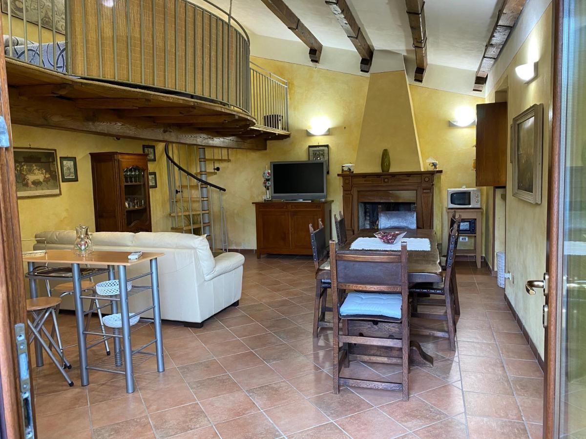 Casetta Santa Fortunata Guest House Sutri Bagian luar foto